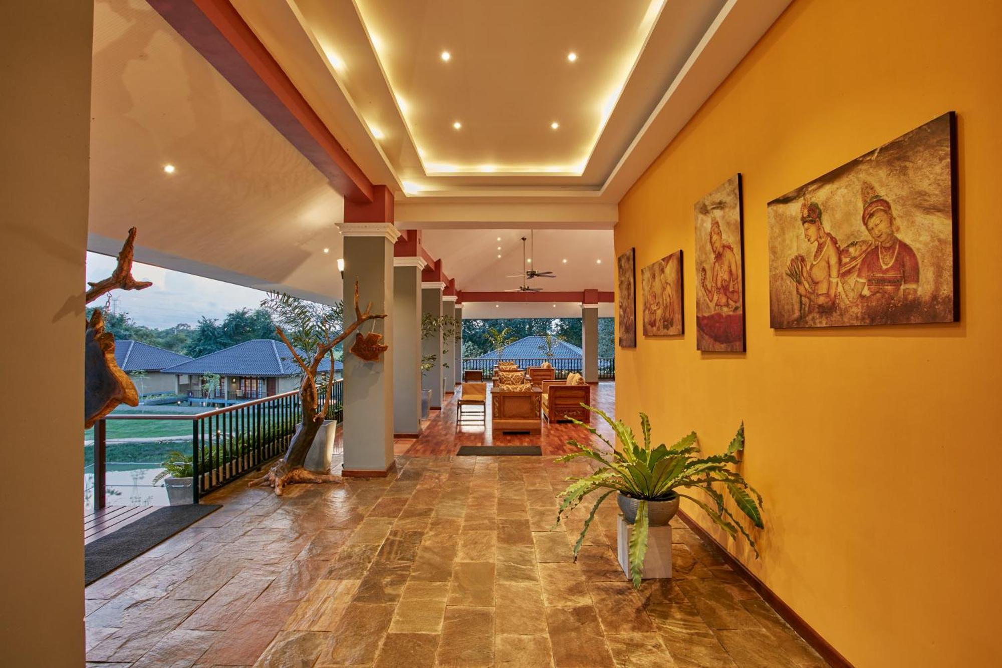 Seerock The King'S Domain Sigiriya Exterior photo